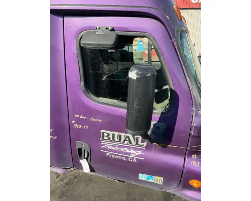 FREIGHTLINER Cascadia 125 Door Assembly, Front