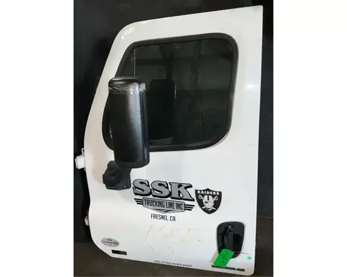 FREIGHTLINER Cascadia 125 Door Assembly, Front
