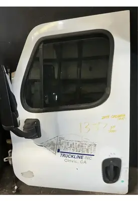 FREIGHTLINER Cascadia 125 Door Assembly, Front