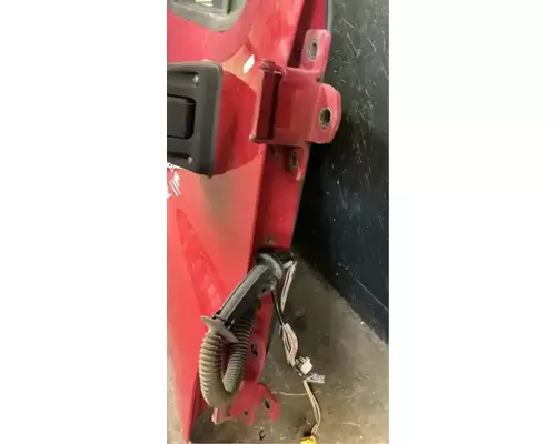 FREIGHTLINER Cascadia 125 Door Assembly, Front