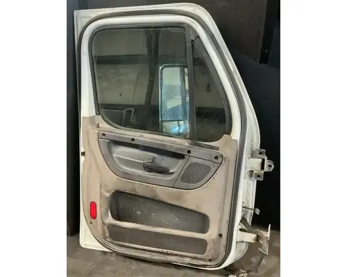 FREIGHTLINER Cascadia 125 Door Assembly, Front