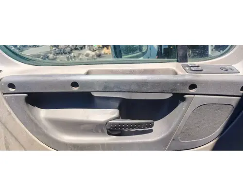 FREIGHTLINER Cascadia 125 Door Assembly, Front