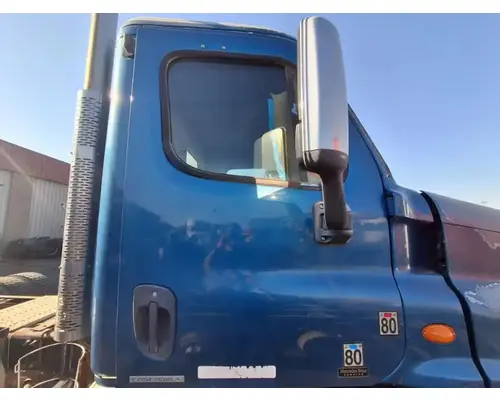 FREIGHTLINER Cascadia 125 Door Assembly, Front