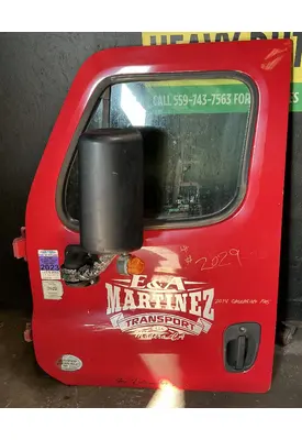 FREIGHTLINER Cascadia 125 Door Assembly, Front