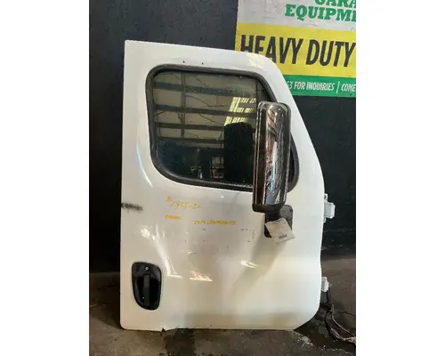 FREIGHTLINER Cascadia 125 Door Assembly, Front