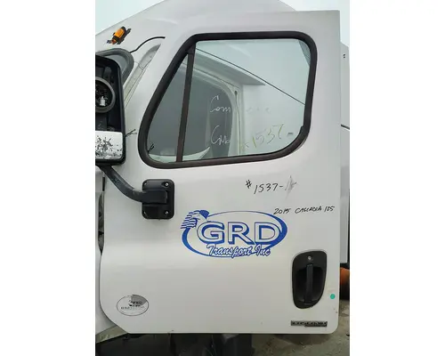 FREIGHTLINER Cascadia 125 Door Assembly, Front