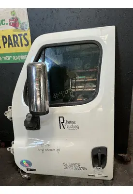 FREIGHTLINER Cascadia 125 Door Assembly, Front