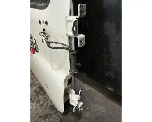 FREIGHTLINER Cascadia 125 Door Assembly, Front