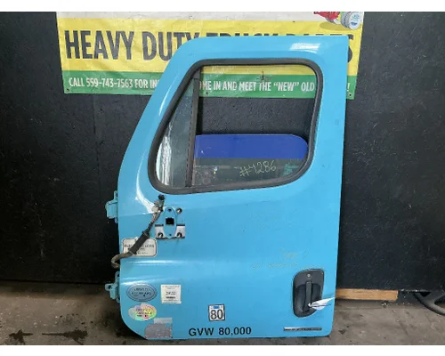 FREIGHTLINER Cascadia 125 Door Assembly, Front