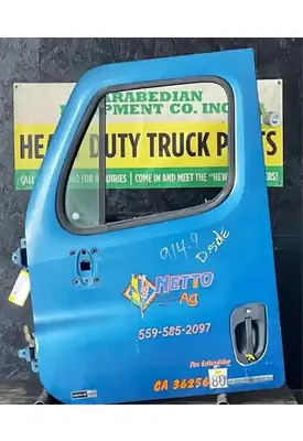 FREIGHTLINER Cascadia 125 Door Assembly, Front