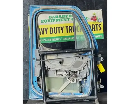 FREIGHTLINER Cascadia 125 Door Assembly, Front