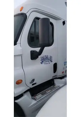 FREIGHTLINER Cascadia 125 Door Assembly, Front