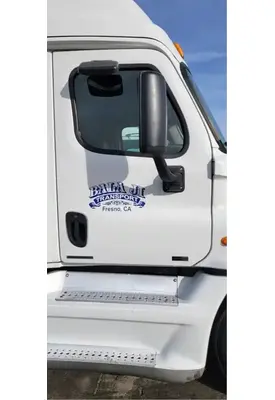 FREIGHTLINER Cascadia 125 Door Assembly, Front