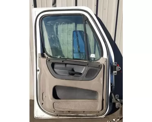 FREIGHTLINER Cascadia 125 Door Assembly, Front
