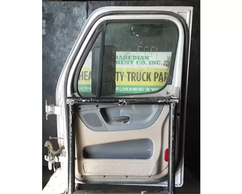 FREIGHTLINER Cascadia 125 Door Assembly, Front