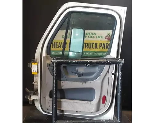 FREIGHTLINER Cascadia 125 Door Assembly, Front