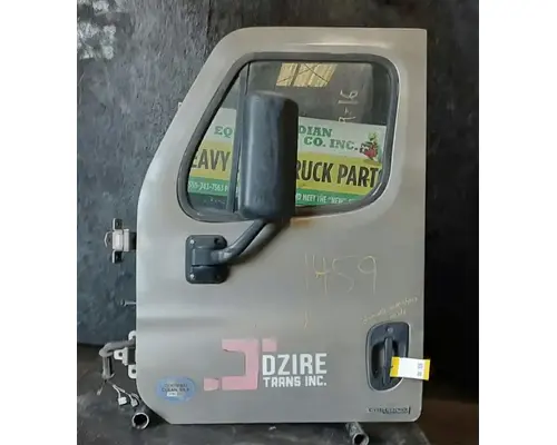 FREIGHTLINER Cascadia 125 Door Assembly, Front