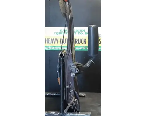 FREIGHTLINER Cascadia 125 Door Assembly, Front