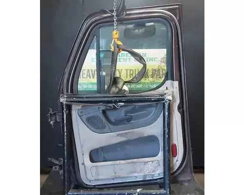 FREIGHTLINER Cascadia 125 Door Assembly, Front