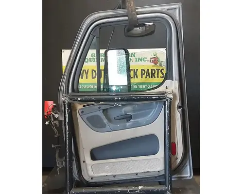 FREIGHTLINER Cascadia 125 Door Assembly, Front