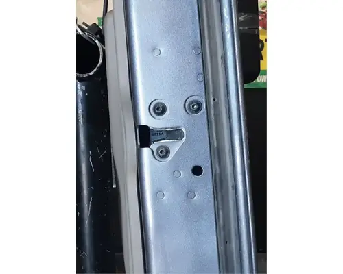 FREIGHTLINER Cascadia 125 Door Assembly, Front