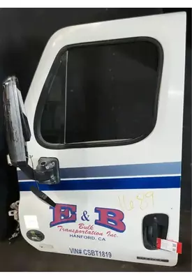 FREIGHTLINER Cascadia 125 Door Assembly, Front