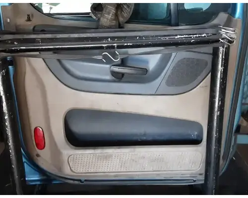 FREIGHTLINER Cascadia 125 Door Assembly, Front