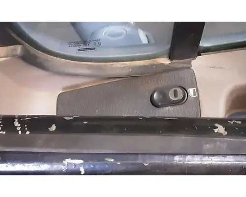 FREIGHTLINER Cascadia 125 Door Assembly, Front