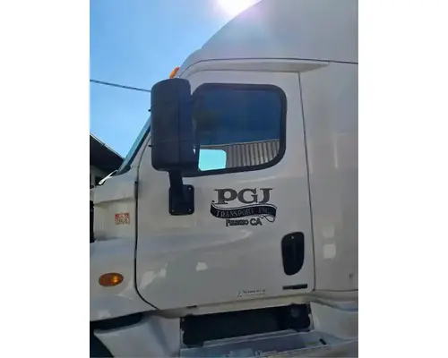 FREIGHTLINER Cascadia 125 Door Assembly, Front