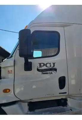 FREIGHTLINER Cascadia 125 Door Assembly, Front