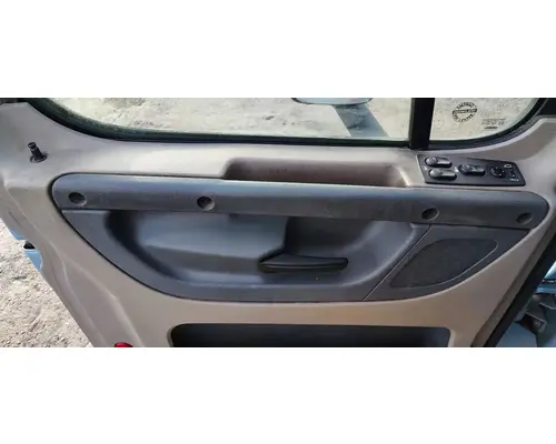 FREIGHTLINER Cascadia 125 Door Assembly, Front
