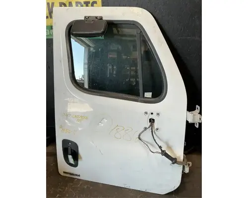 FREIGHTLINER Cascadia 125 Door Assembly, Front