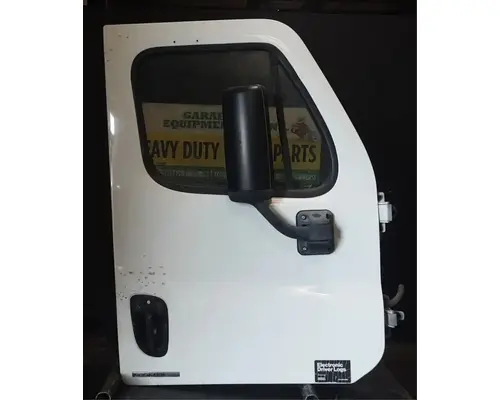 FREIGHTLINER Cascadia 125 Door Assembly, Front