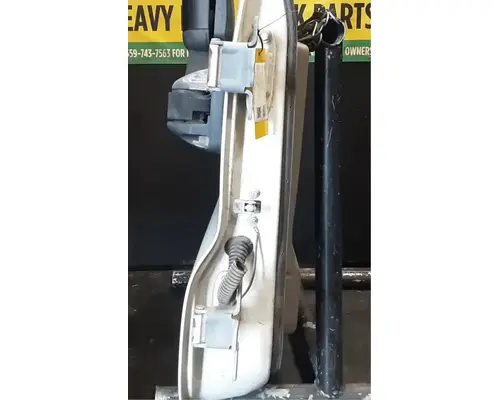 FREIGHTLINER Cascadia 125 Door Assembly, Front