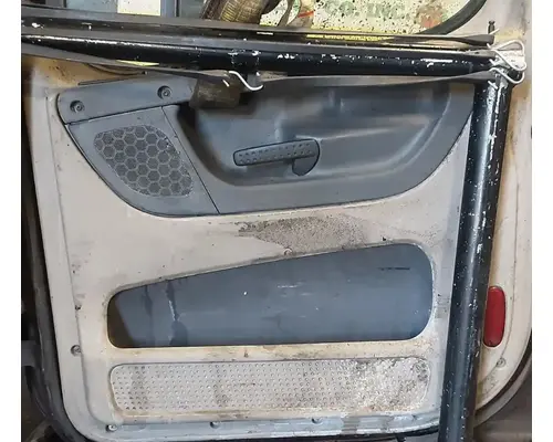 FREIGHTLINER Cascadia 125 Door Assembly, Front