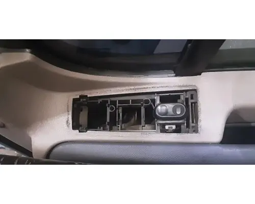 FREIGHTLINER Cascadia 125 Door Assembly, Front