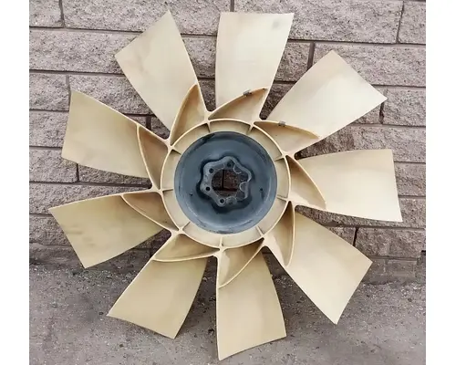 FREIGHTLINER Cascadia 125 Fan Blade