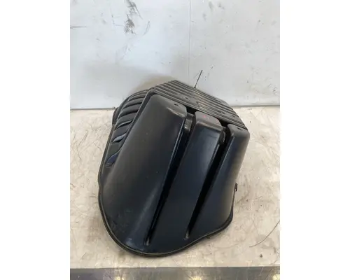 FREIGHTLINER Cascadia 125 Fender Extension