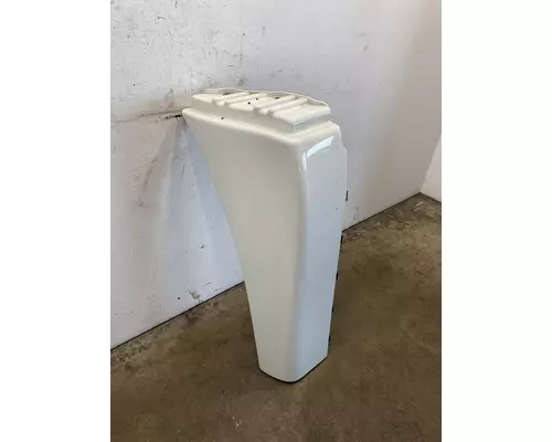 FREIGHTLINER Cascadia 125 Fender Extension