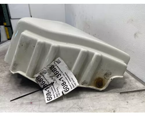 FREIGHTLINER Cascadia 125 Fender Extension