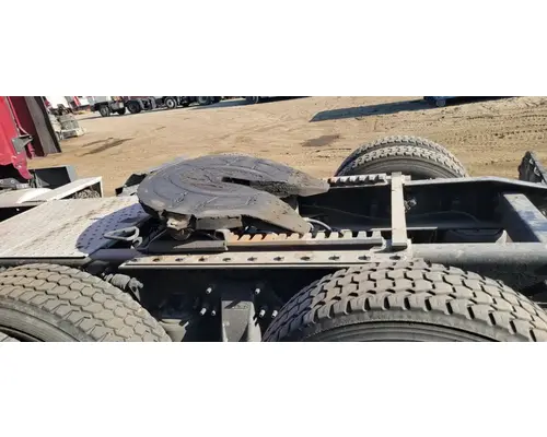 FREIGHTLINER Cascadia 125 Fifth Wheel