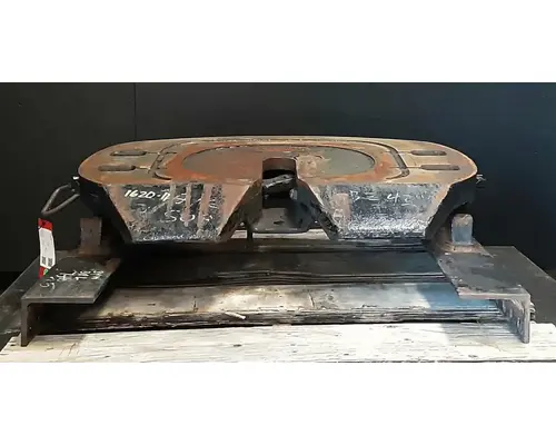 FREIGHTLINER Cascadia 125 Fifth Wheel