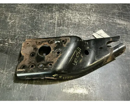 FREIGHTLINER Cascadia 125 Frame Horn