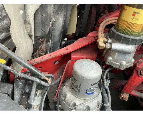 FREIGHTLINER Cascadia 125 Frame Horn
