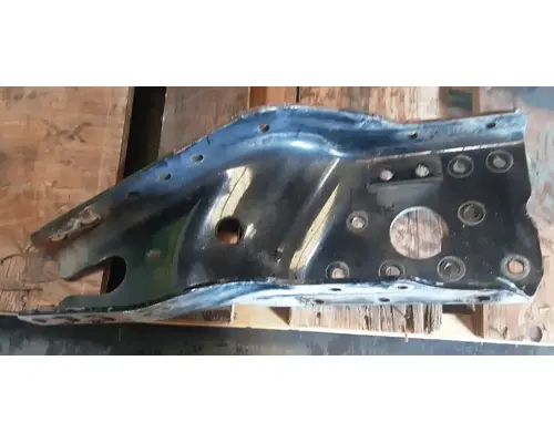 FREIGHTLINER Cascadia 125 Frame Horn
