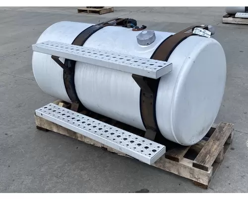 FREIGHTLINER Cascadia 125 Fuel Tank