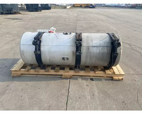 FREIGHTLINER Cascadia 125 Fuel Tank