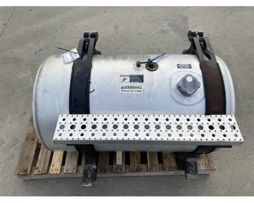 FREIGHTLINER Cascadia 125 Fuel Tank