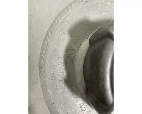 FREIGHTLINER Cascadia 125 Fuel Tank