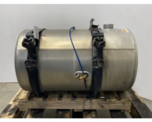 FREIGHTLINER Cascadia 125 Fuel Tank